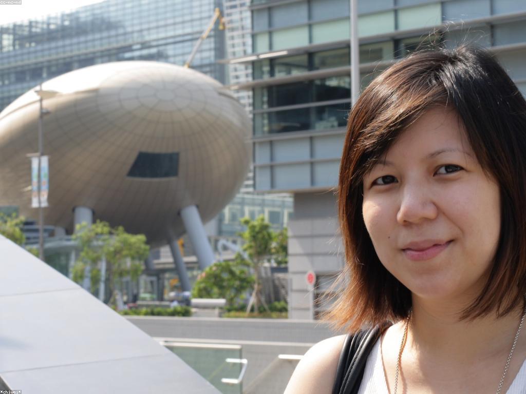 សម្រង់កម្សាន្ត: ការបង្ហាញពីភាពរីករាយក្នុងជីវិត